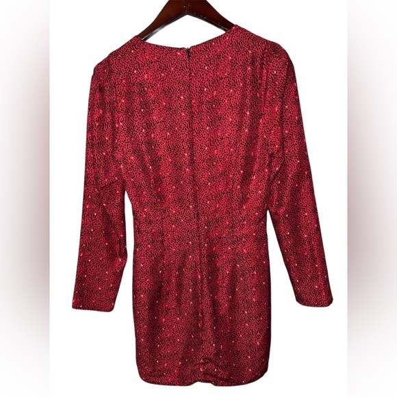 🔥NWT Zara Dress Size Medium Red Black Dot Animal Print Ruching Sheath Deep - Picture 3 of 3